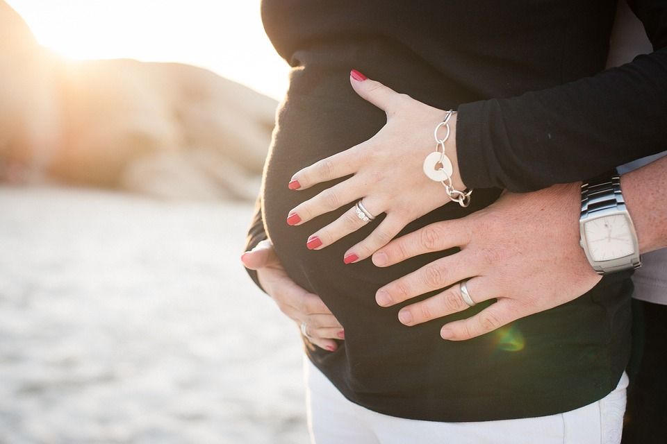 Lee más sobre el artículo Embarazo ectópico: síntomas, detección y tratamiento